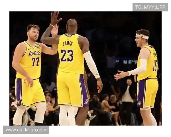 湖人进攻端依赖快速攻防转换 场均助攻数位列联盟前列